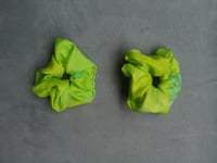Image 1 of Green Banks of Daffodils scrunchie 2