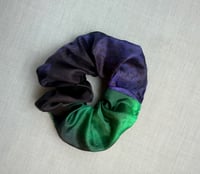 Image 1 of Green (blue shadow) scrunchie 3