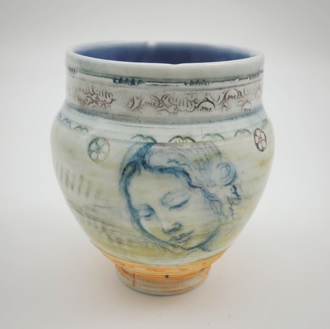 Umbria Portrait Porcelain Vase