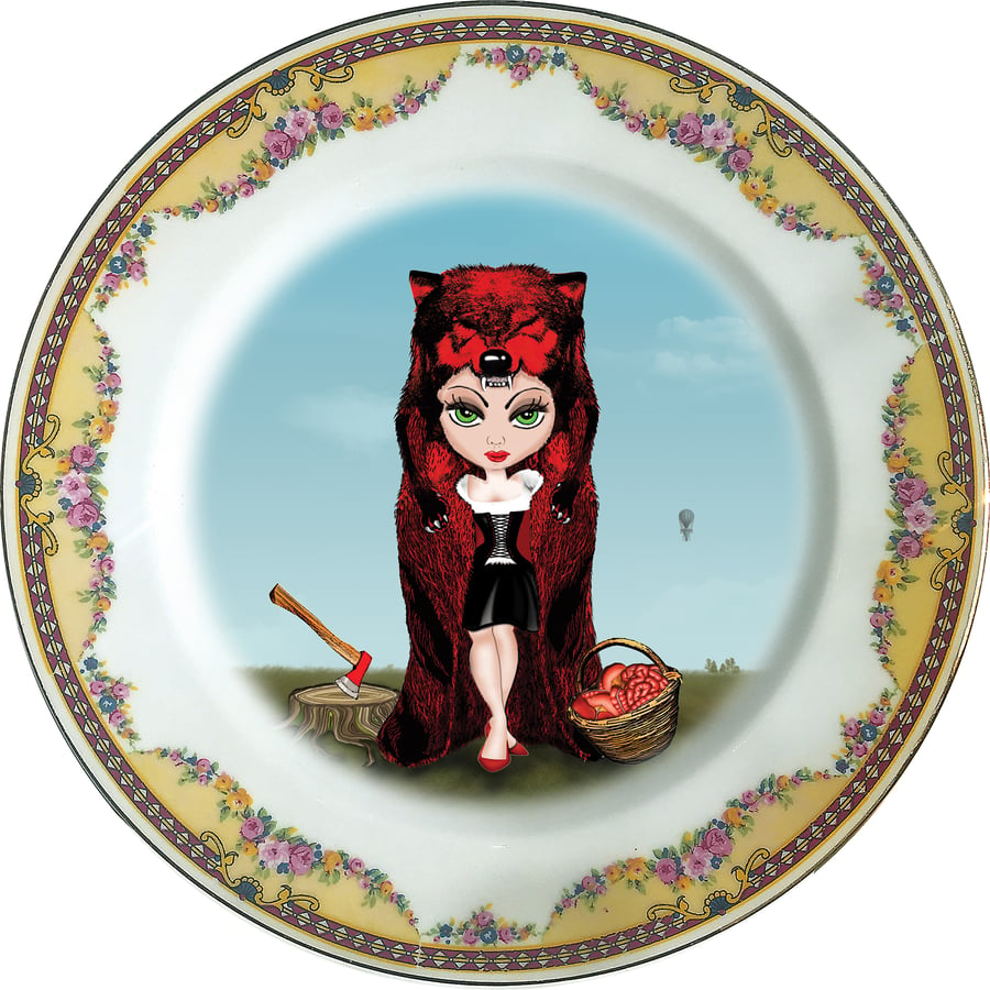 Image of Rubricapula  - Little Red Riding Hood Porcelain plate - #0381