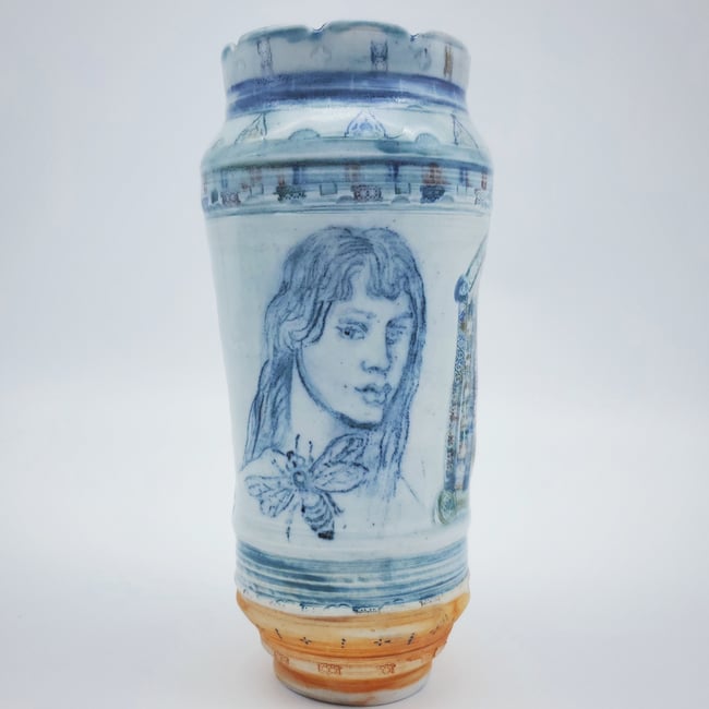 Modena Madonna Porcelain Vase