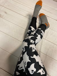 Image 4 of Spooky Ghost Leggings