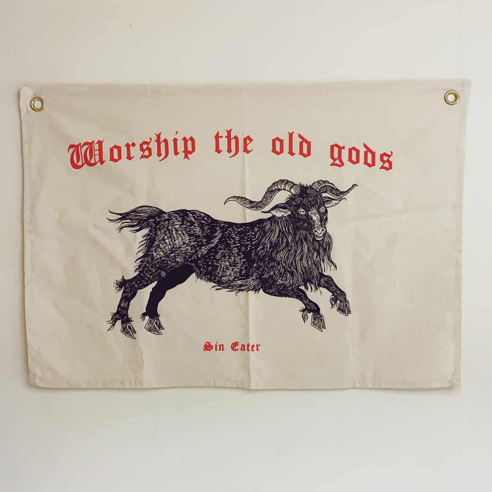 Worship the old gods wall hanging / SinEater