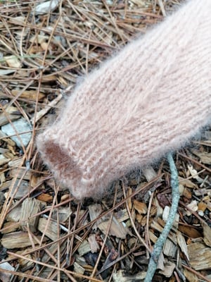 Image of -- PATRON/PATTERN : PONDEROSA SWEATER --