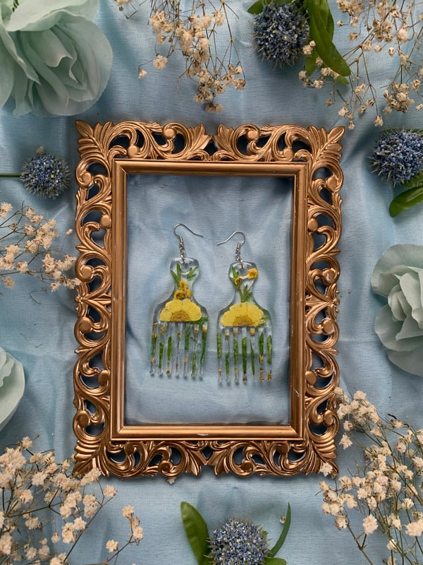 Image of Sunflower Afro Pick Earrings 