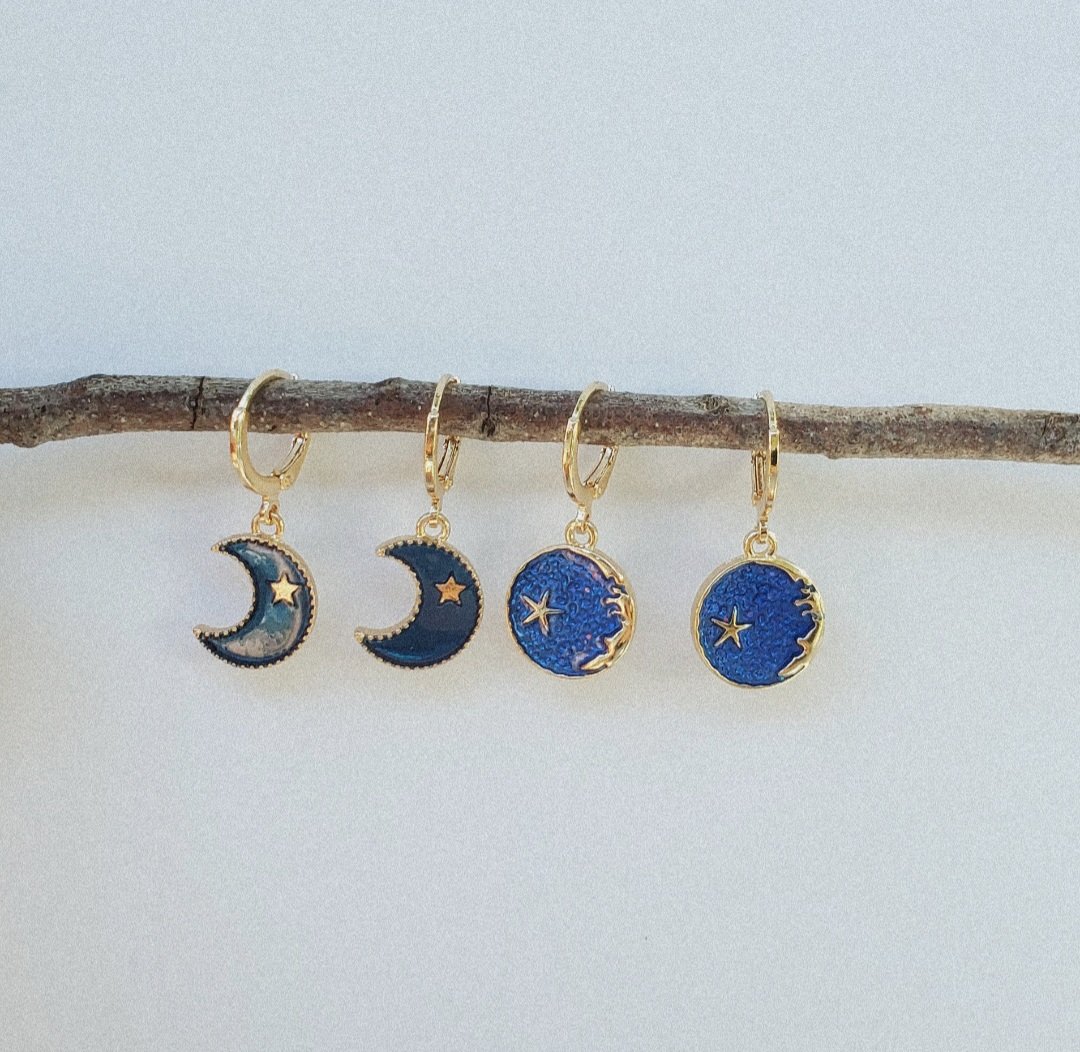 Image of Cute blue moon earrings 