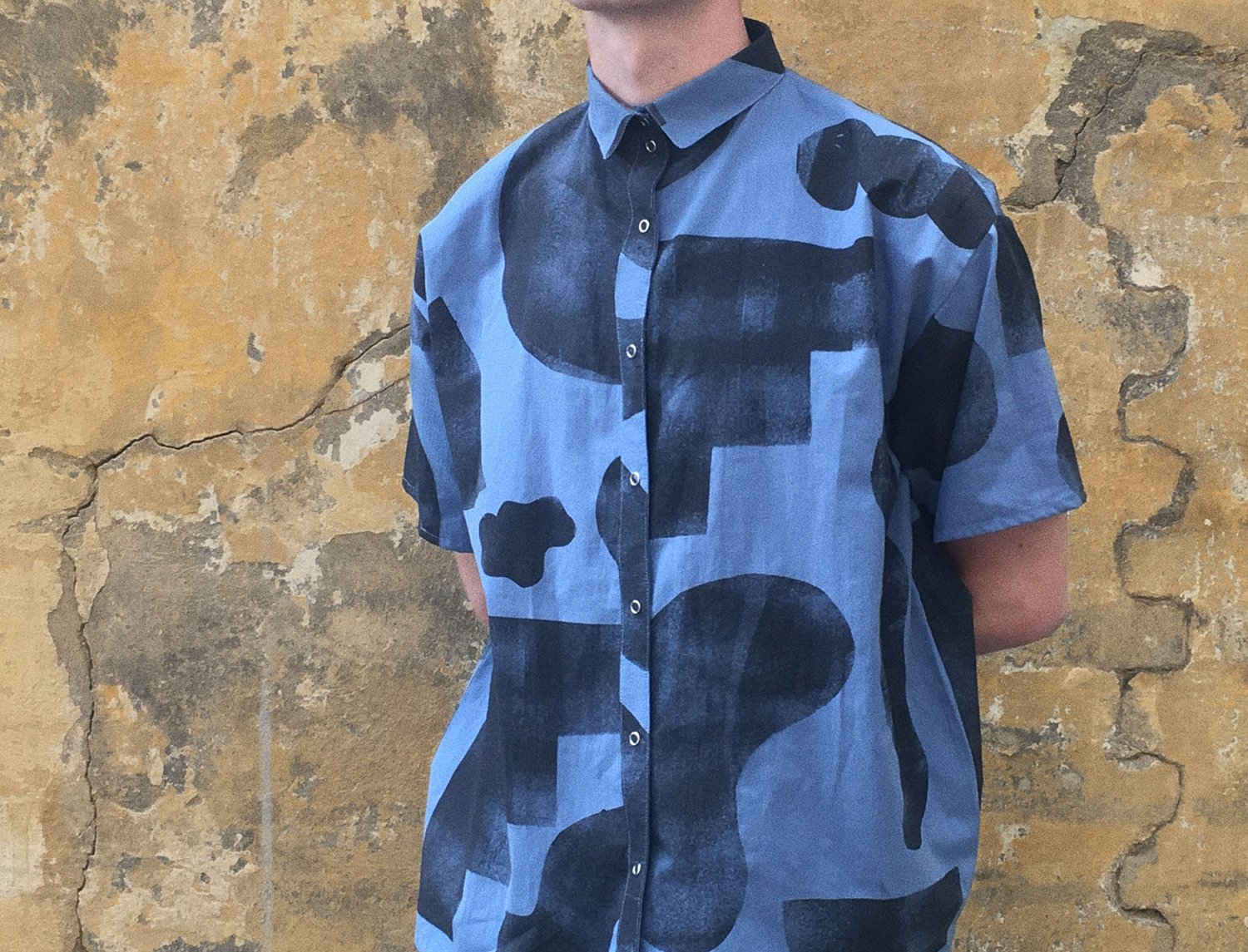 Image of STENCIL SHAPES BLUE SHIRT