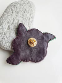 Image 5 of Broche pins Pensée mauve