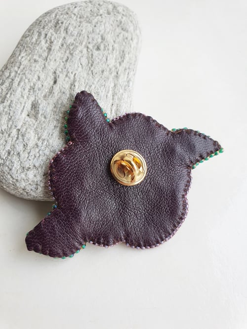 Image of Broche pins Pensée mauve