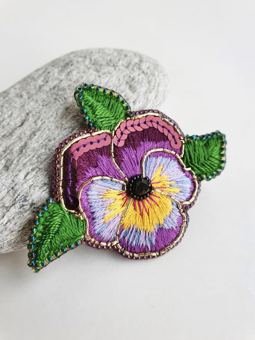 Image of Broche pins Pensée mauve