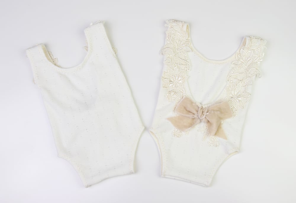 Image of Embroidered Lace & Velvet Bow Newborn Romper - b