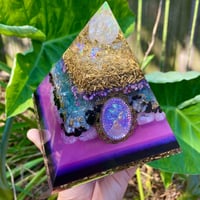 XL Orgonite Pyramid 