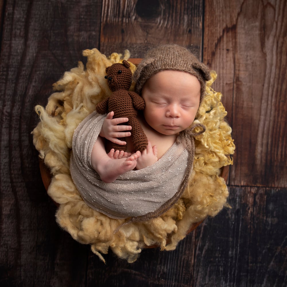 Image of Newborn Session Deposit £99