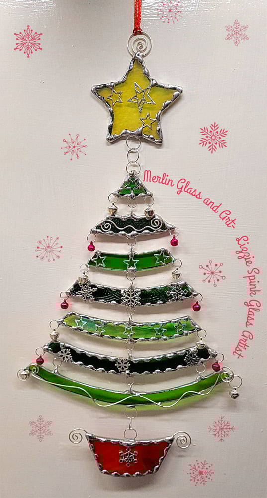 Image of Swirling, Twirling Christmas Tree 🎄 🎄🎄