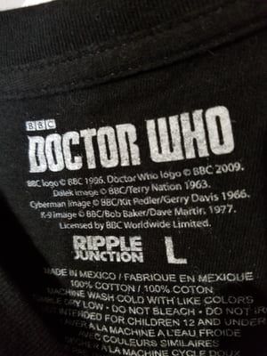 Ripple Junction Doctor Who Tee size Large