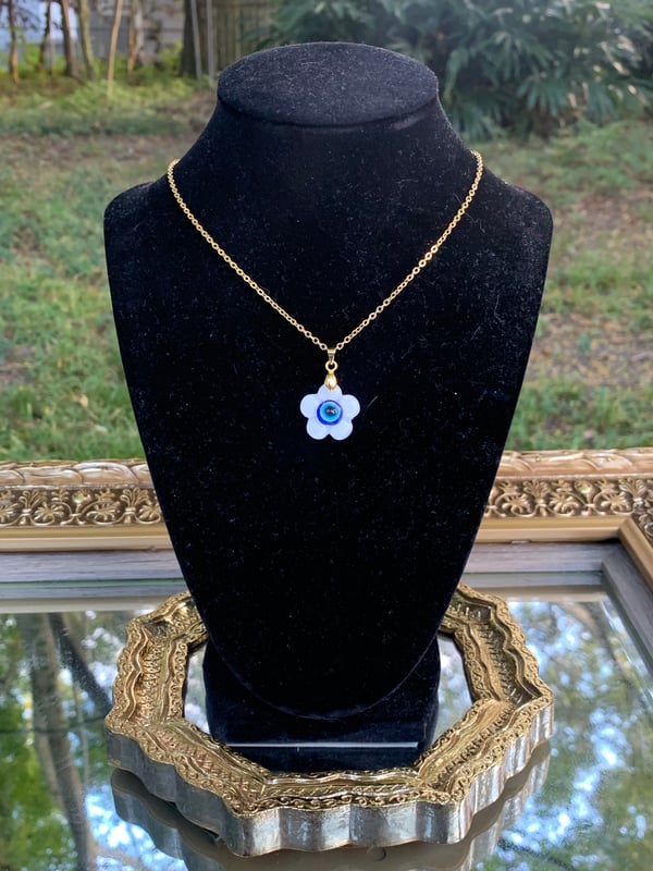 Image of Protection Eye Flower Pendent