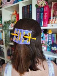 Image 3 of Horquilla Romantasy morado iridiscente y dorado 