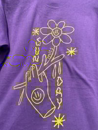 Image 5 of T-shirt miss sunday violet