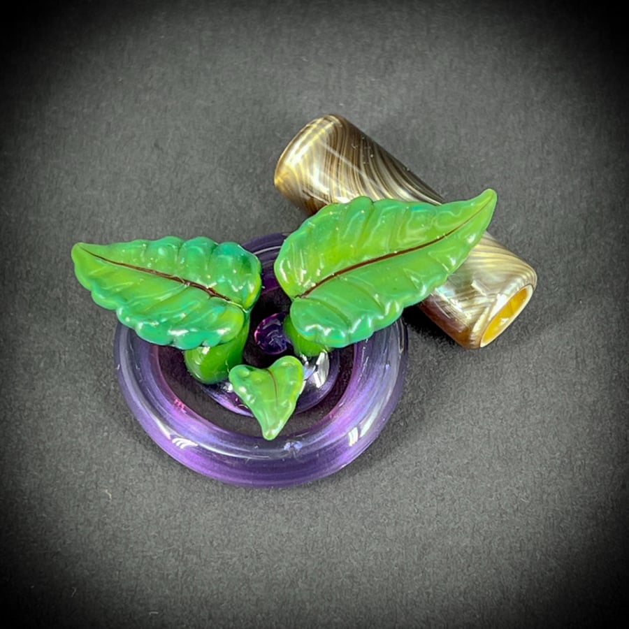 Image of Leaf Spiral Pendant