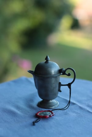 Image of Kleine Zinndose, Unbenutzt, Mit original produktanhaenger