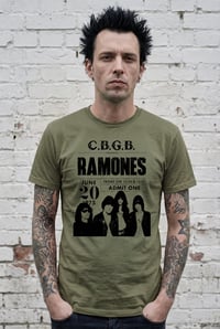 Image 1 of Camiseta Ramones (CBGB)