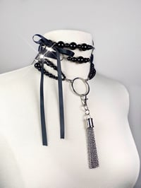 Image 8 of Teardrop shape necklace with O rings and tassel