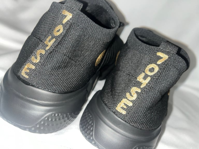 704SE 4 “24k” Image 4