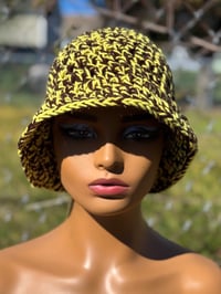 Image 5 of Yellow & Brown 