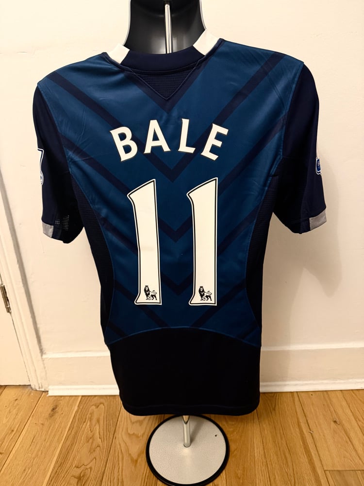 Image of Tottenham Hotspur “BALE 11” 2012/13 Away Shirt + PL patches (S)