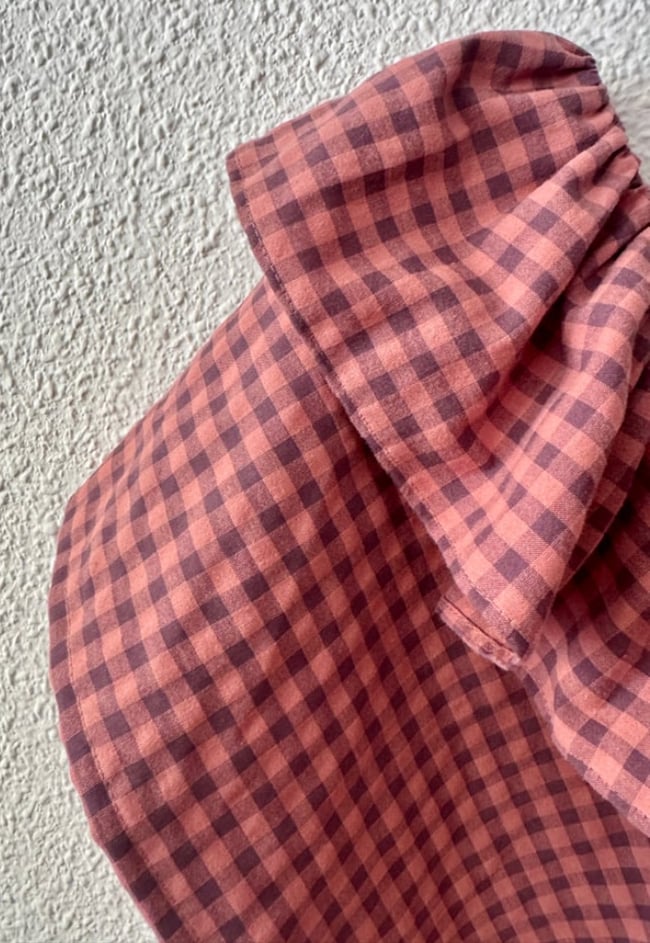 DARK PINK VICHY SEERSUCKER HUIPIL WITH RUFFLE