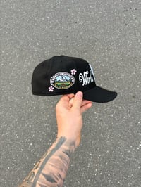 Image 2 of PINK BRIM BLACK LOS ANGELES DODGERS CUSTOM FITTED CAP