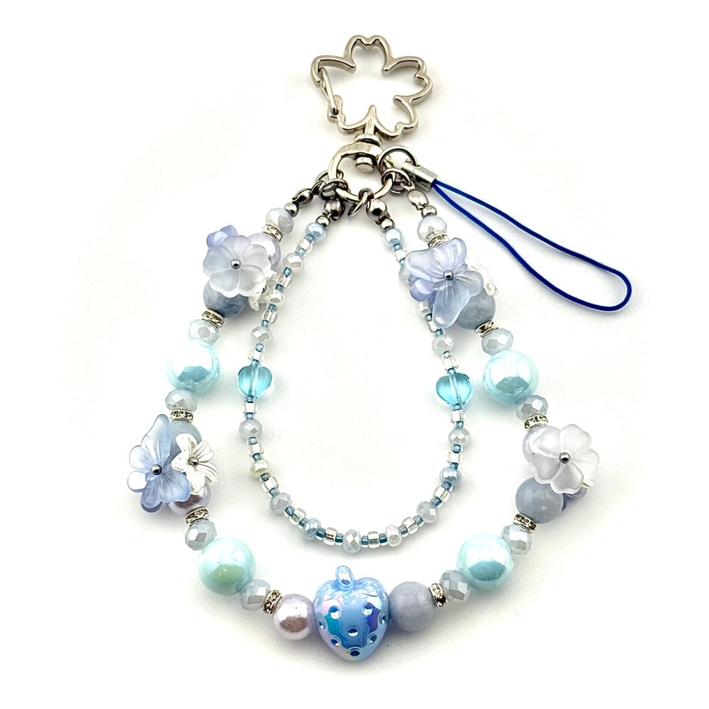 Image of Blue Berry Charm 