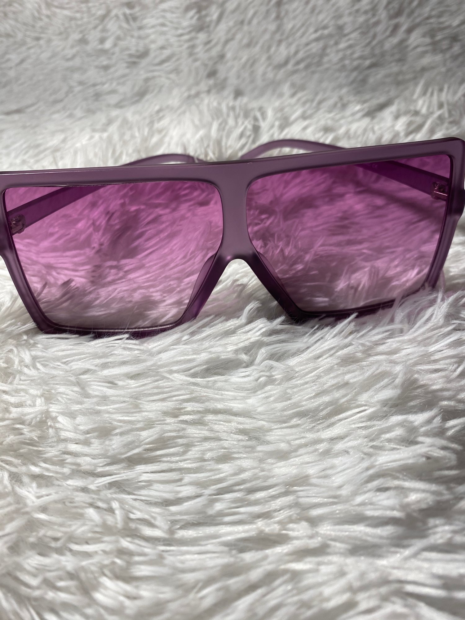 OVERSIZE SUNGLASSES 13