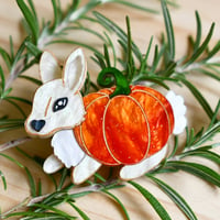 Patch - the pumpkin patch bunny brooch -  beige glitter 