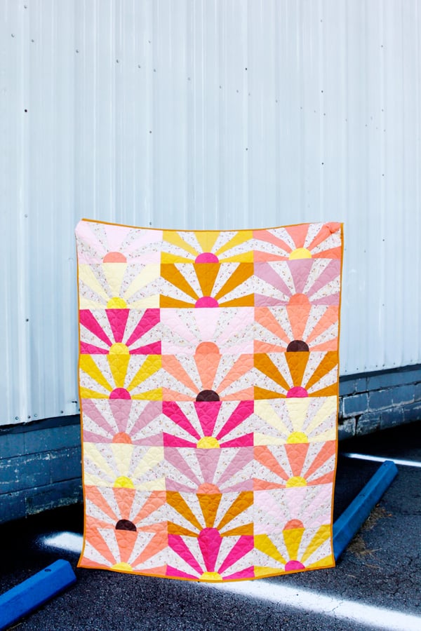 Image of SUNNY DAYS AHEAD quilt PDF