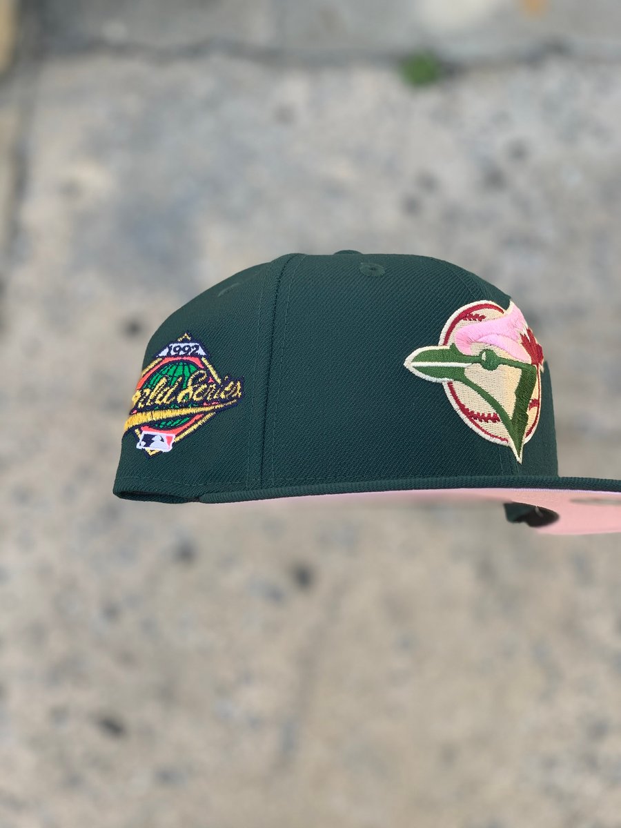 Toronto Blue Jays 1992 Ws Fitted Pink Uv Brim City Toronto Blue Jays 1992 Ws Fitted Pink Uv Brim City