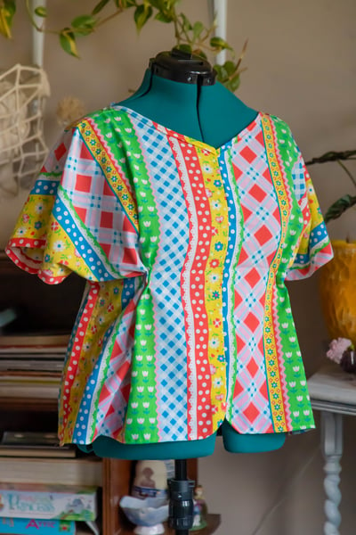 Image of fluttery picnic shirt 