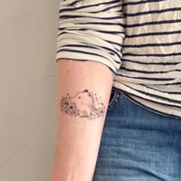 Image 3 of Fox and Bear Cameo Temporary Tattoos