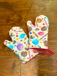 Candy Mitts