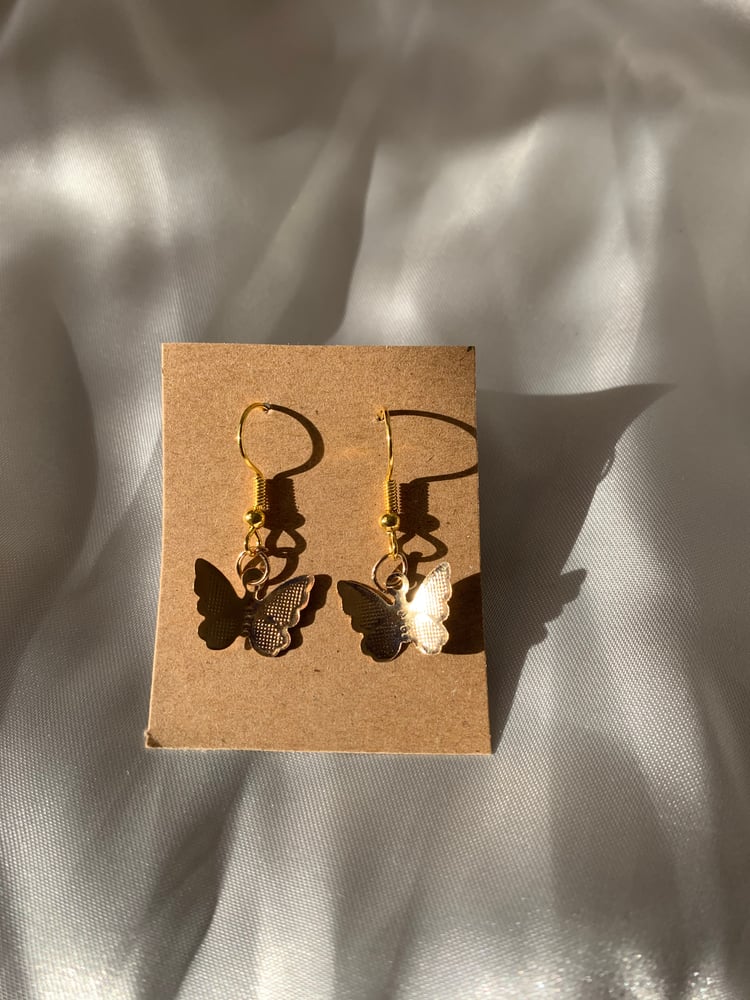 Image of Gold butterfly earrings 