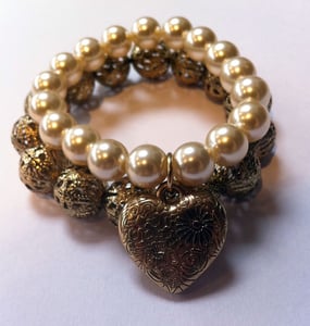 Image of Gold Hearts