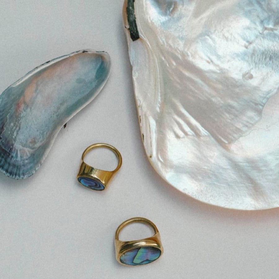 Image of LUINY Abalone Ring