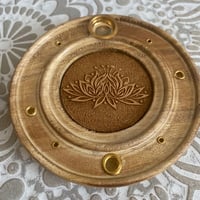 Image 3 of Lotus Flower Incense Stick and Cone Holders and White Lustre Rose Tea Light Holders