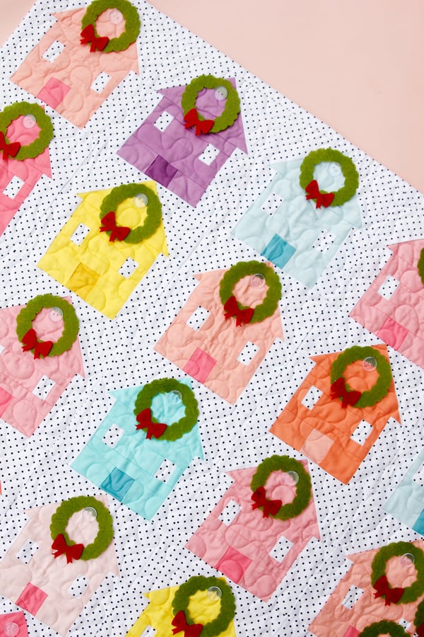 Image of the CHRISTMAS VILLAGE ADVENT quilt pattern