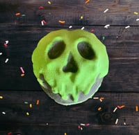 Poison Apple Foaming Vegan Bath Bomb