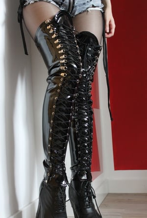 Image of BLACK PVC OVERKNEE LACEUP BOOT COVERS