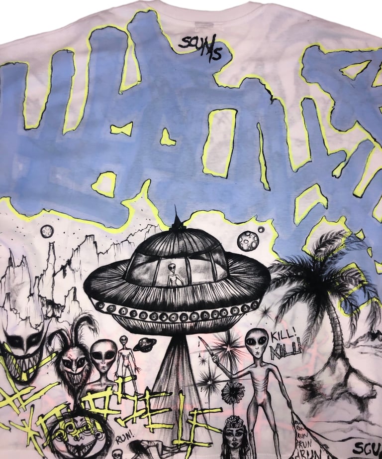 Alien Top Image 3