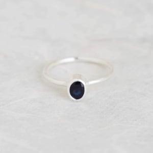 Image of Premium Blue Sapphire crystal oval cut classic silver ring