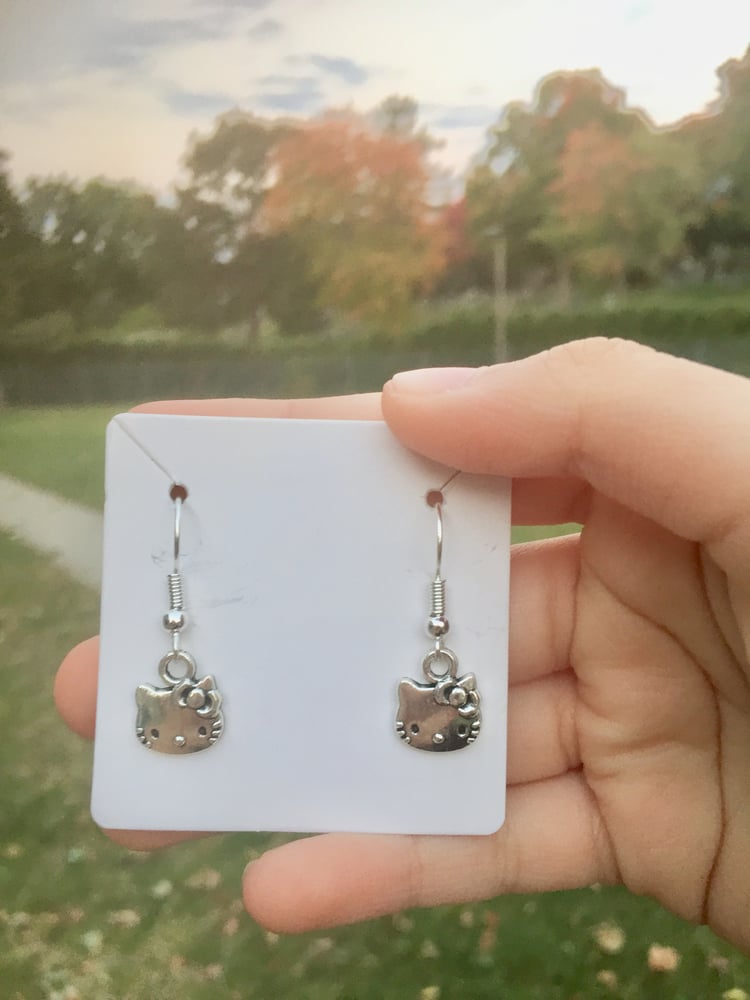 Image of Hello kitty earrings