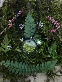 Green resin necklace with frog charm